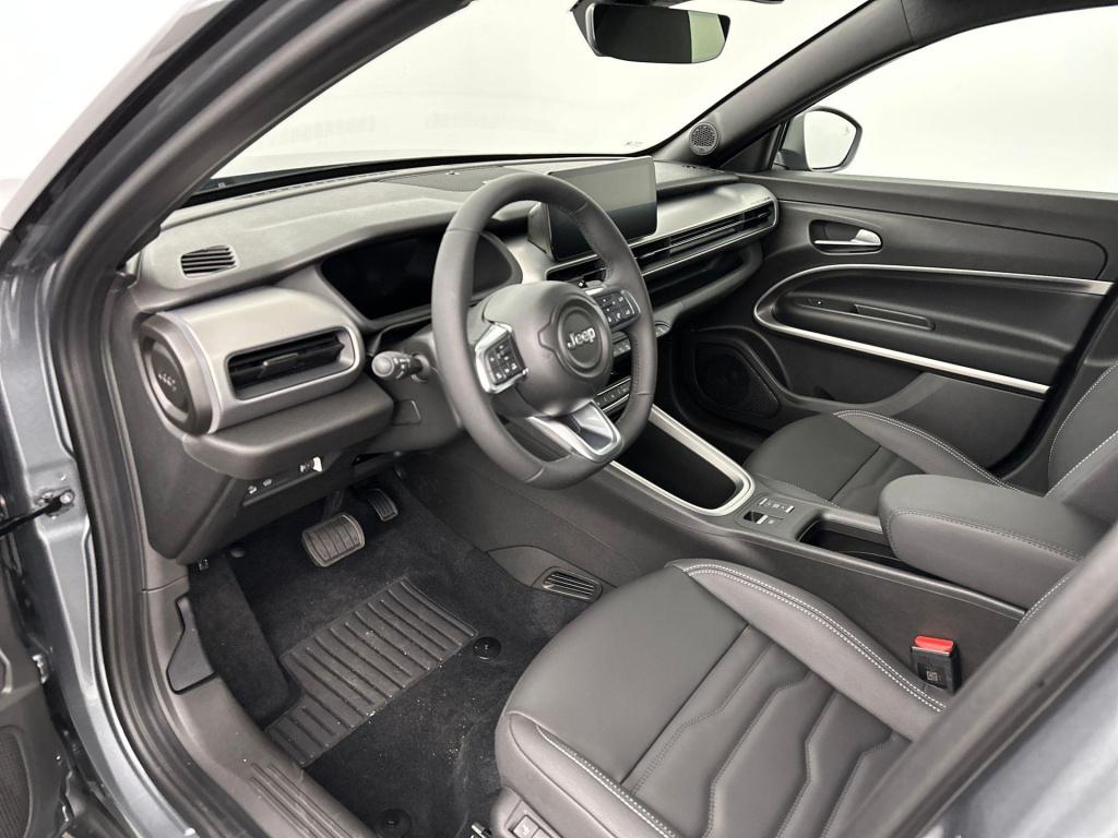 Jeep Avenger 1.2 e-hybrid summit | hoge korting | voorraadvoordeel € 7.000,