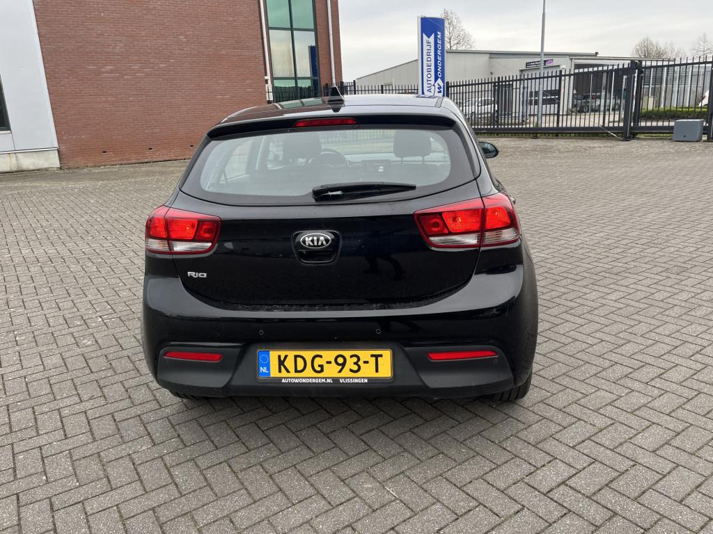 Kia Rio 1.2 cvvt economyline 17 dkm navi lmv pdc