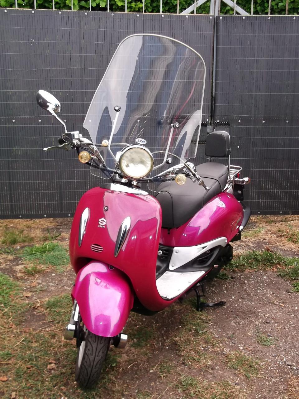 Retro scooter