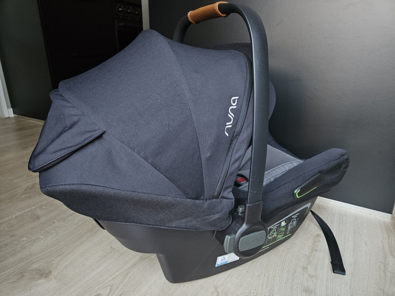 Nuna Pipa Next autostoel + 2 isofixbases 360°