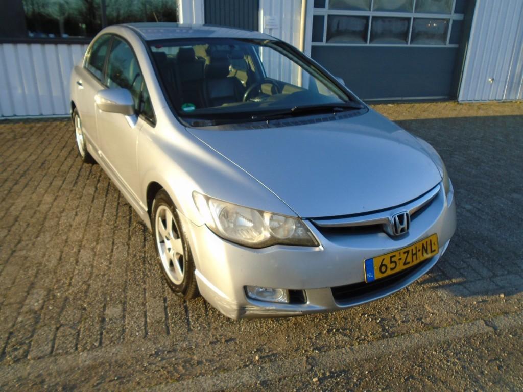 Honda Civic 1.3 hybrid