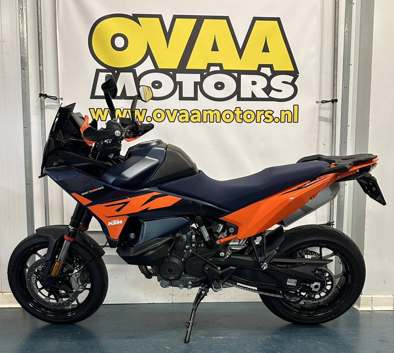 2026 KTM 890 SMT demo motor