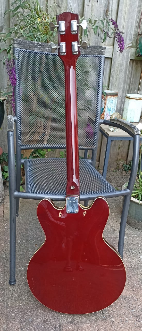 Maya basgitaar vintage