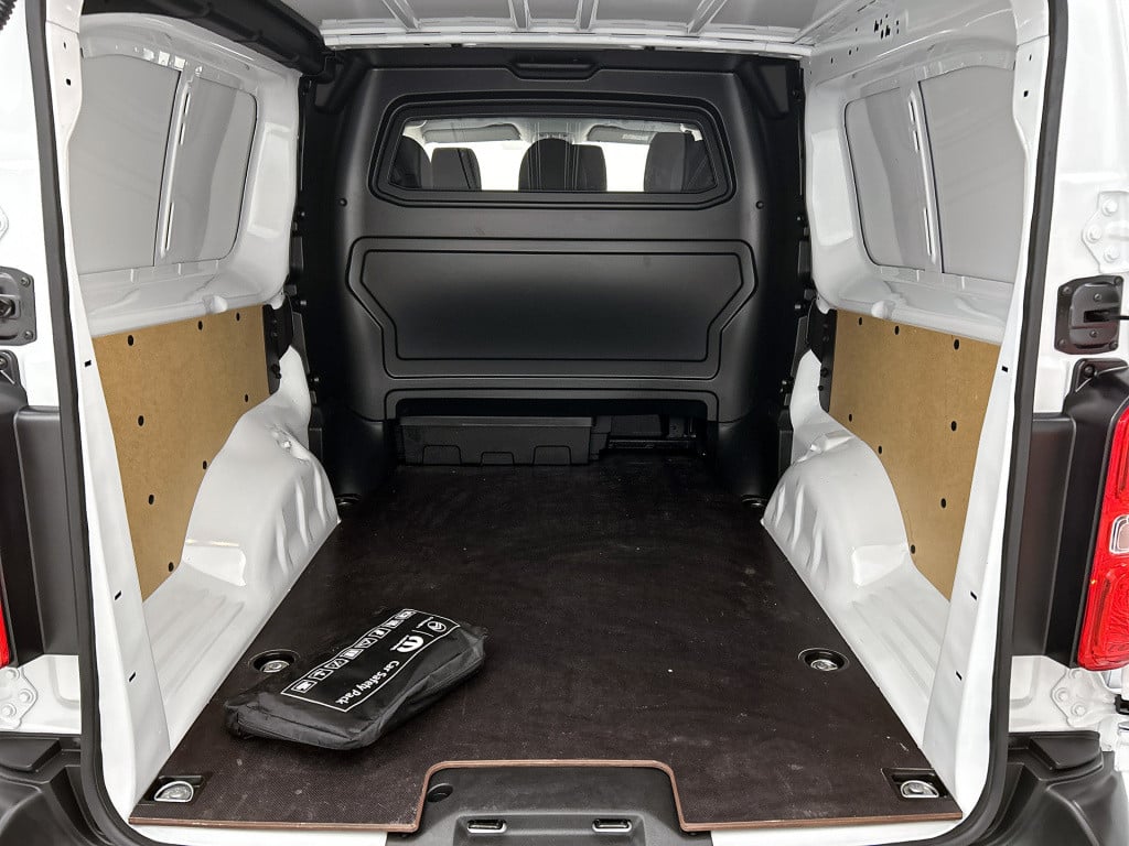 Citroen Jumpy bluehdi 145pk automaat dubbel cabine lengte 3 | rijklaar |
