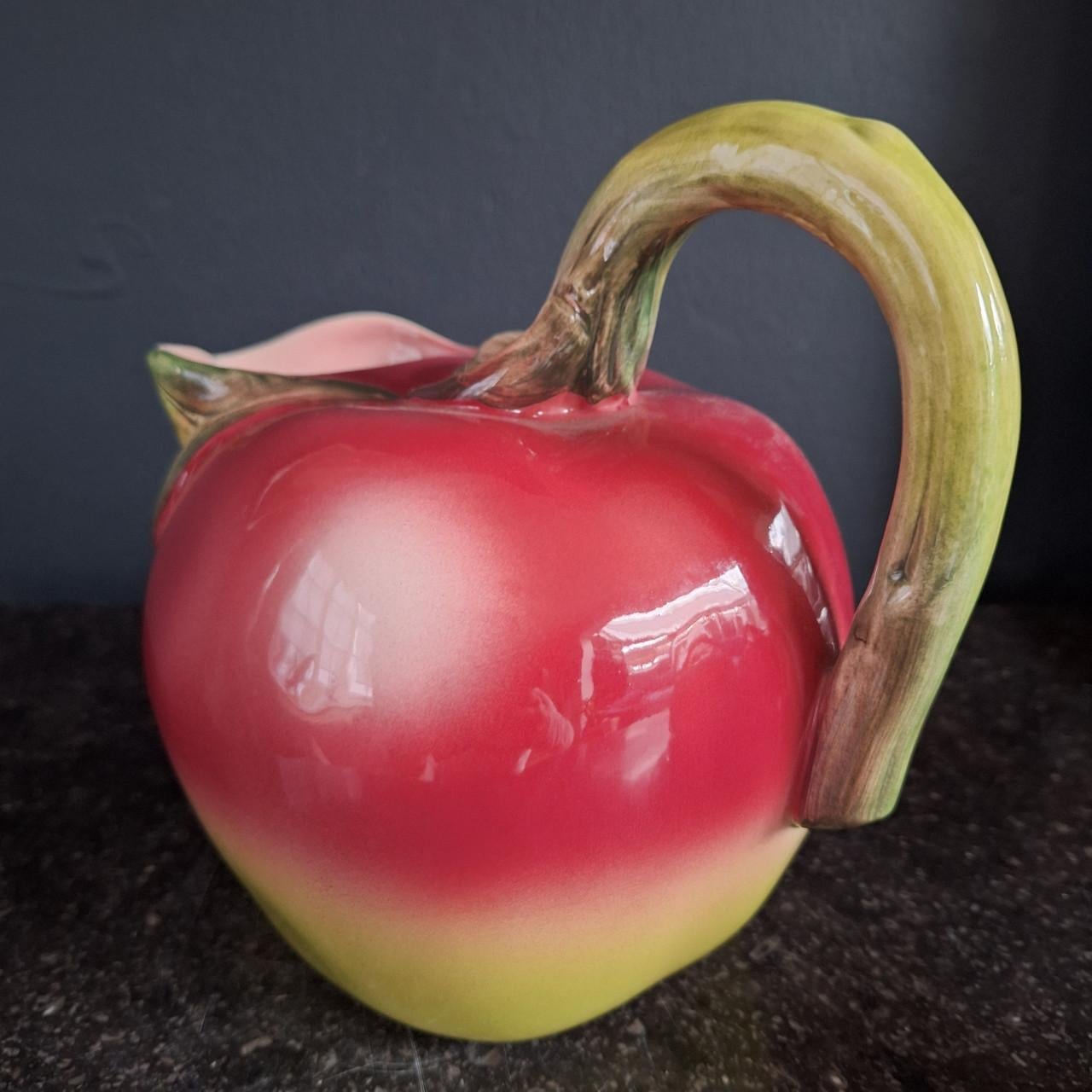 Puntgave brocante waterkan, appel
