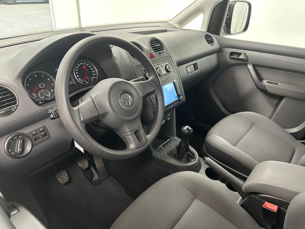 Volkswagen Caddy 1.2 tsi trendline | trekhaak | navigatie | 5 persoons |