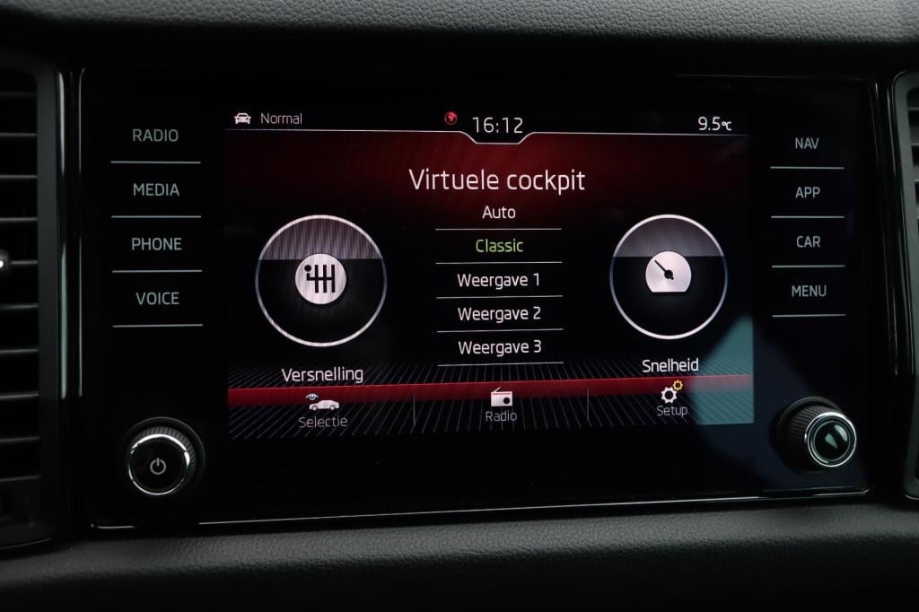 Skoda Kodiaq 1.5 tsi sportline business 150pk dsg7 | trekhaak | pano | memo