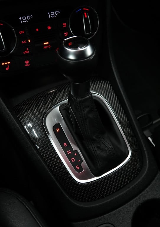 Audi Q3 s-line | drive select | bose | pdc |