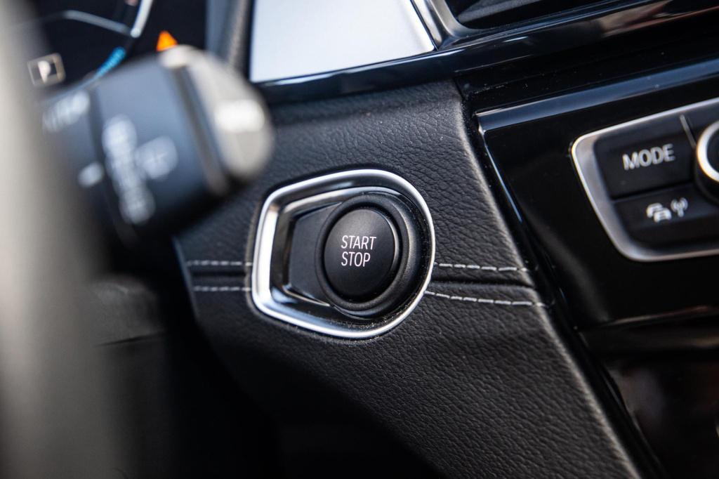 BMW X2 xdrive25e executive camera / leder / plug in hybrid / stoelverwarmin