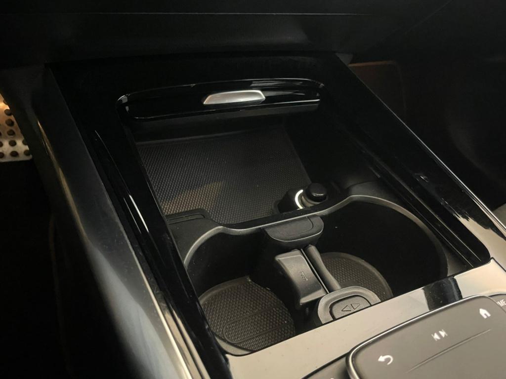 Mercedes-Benz B-Klasse 180 business solution amg