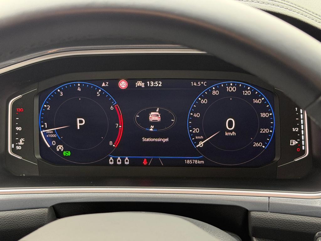 Volkswagen T-roc 1.5 tsi 150pk dsg style | navi | camera | ergo stoel | rij