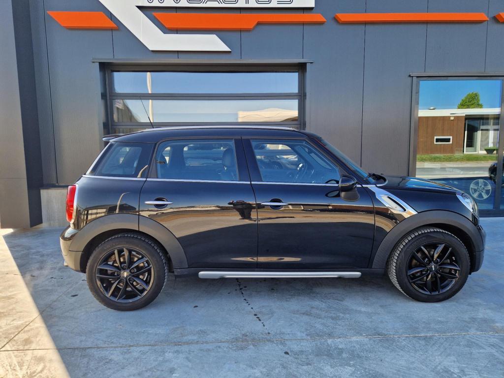Mini Countryman mini 1.6 cooper knockout edition