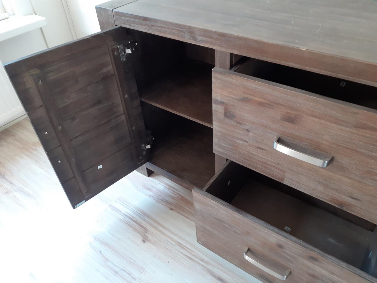 Dressoir
