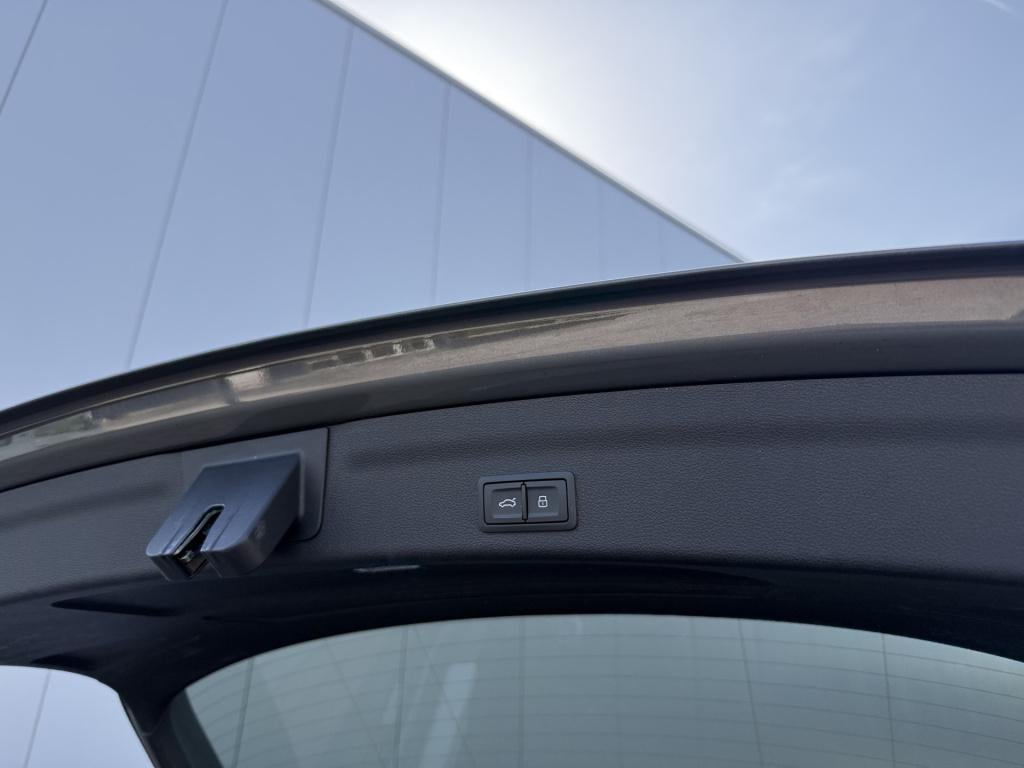 Audi A6 avant 50 tfsi e hybrid 299pk quattro| pano dak | trekhaak