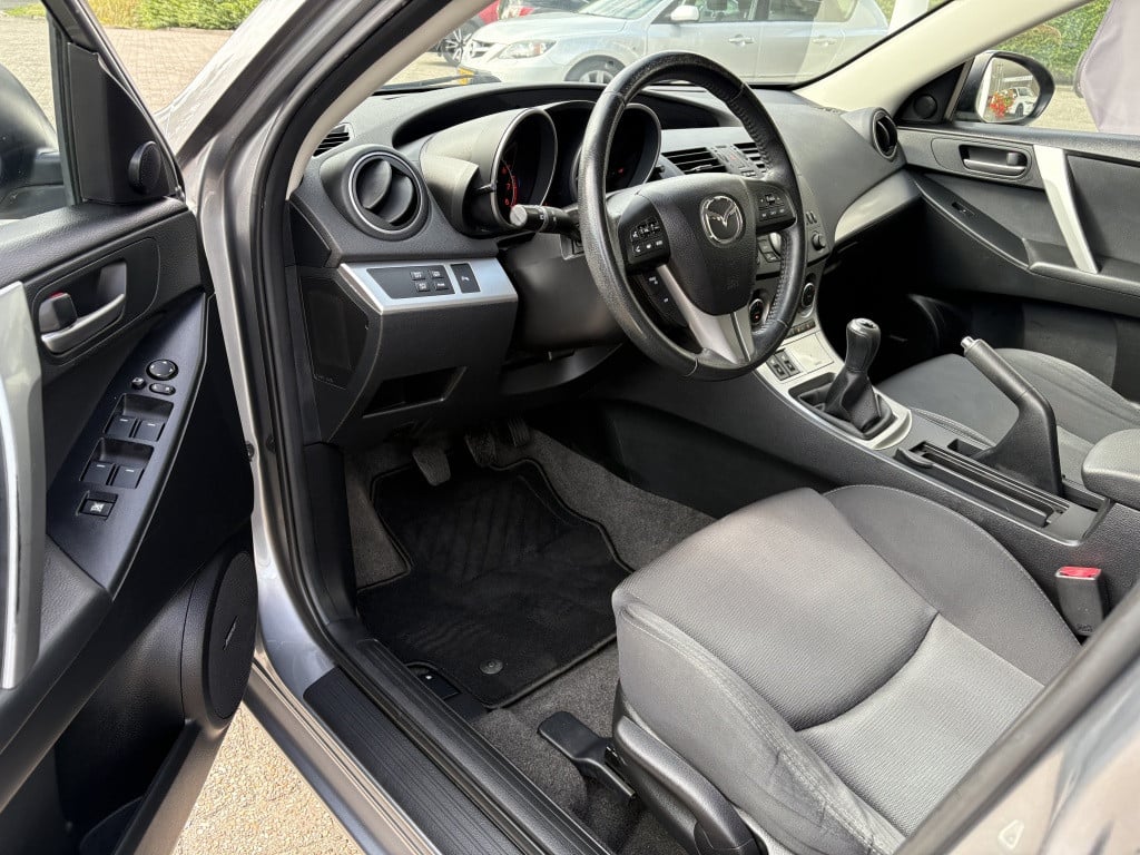Mazda 3 2.0 disi gt-m bose 12 mnd bova garantie trekhaak