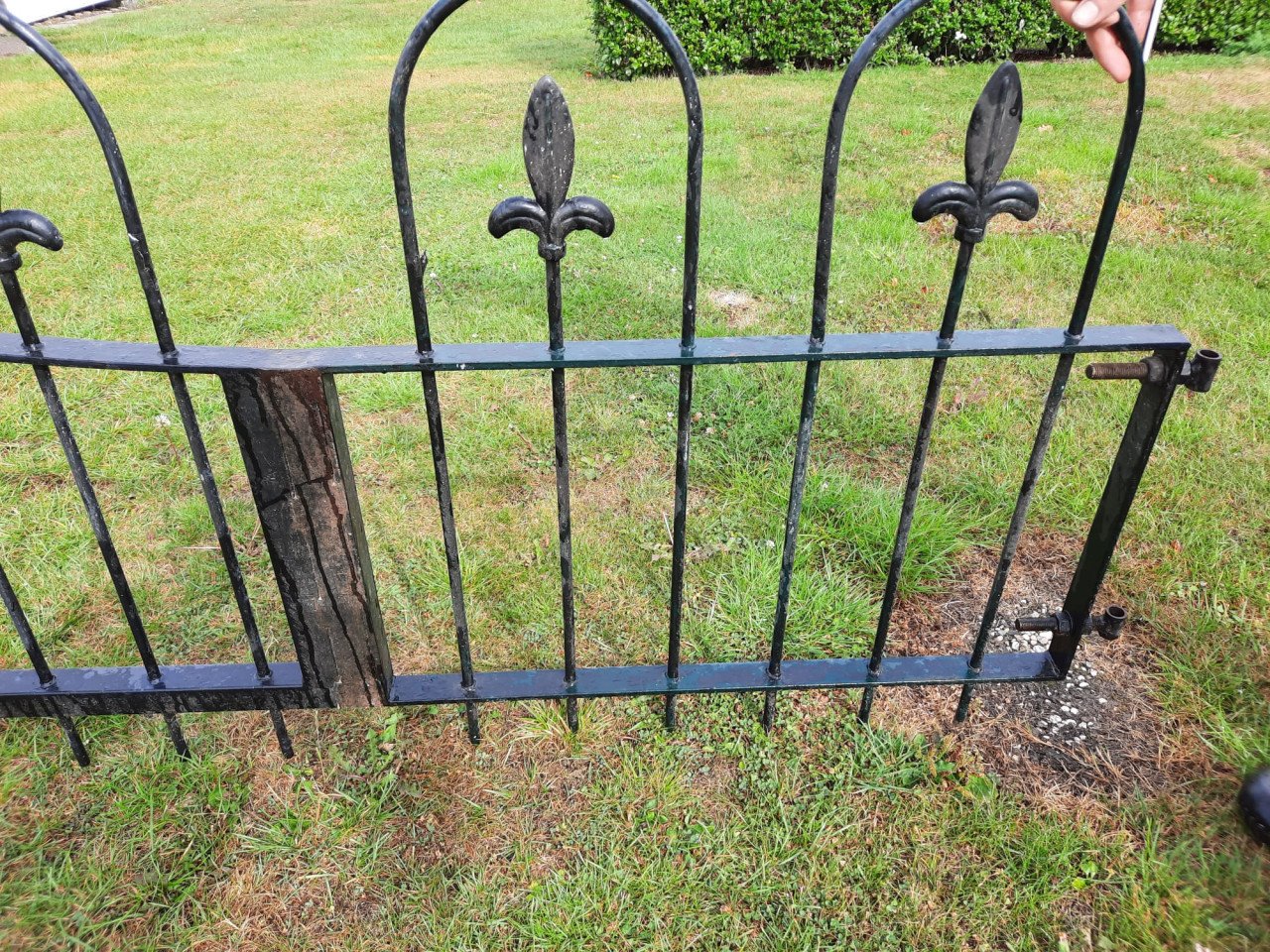 Grote sierlijke ijzeren tuinpoort 2 delen