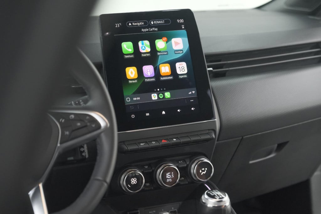 Renault Clio tce 90 techno | camera | 9.3 inch scherm | apple carplay | par