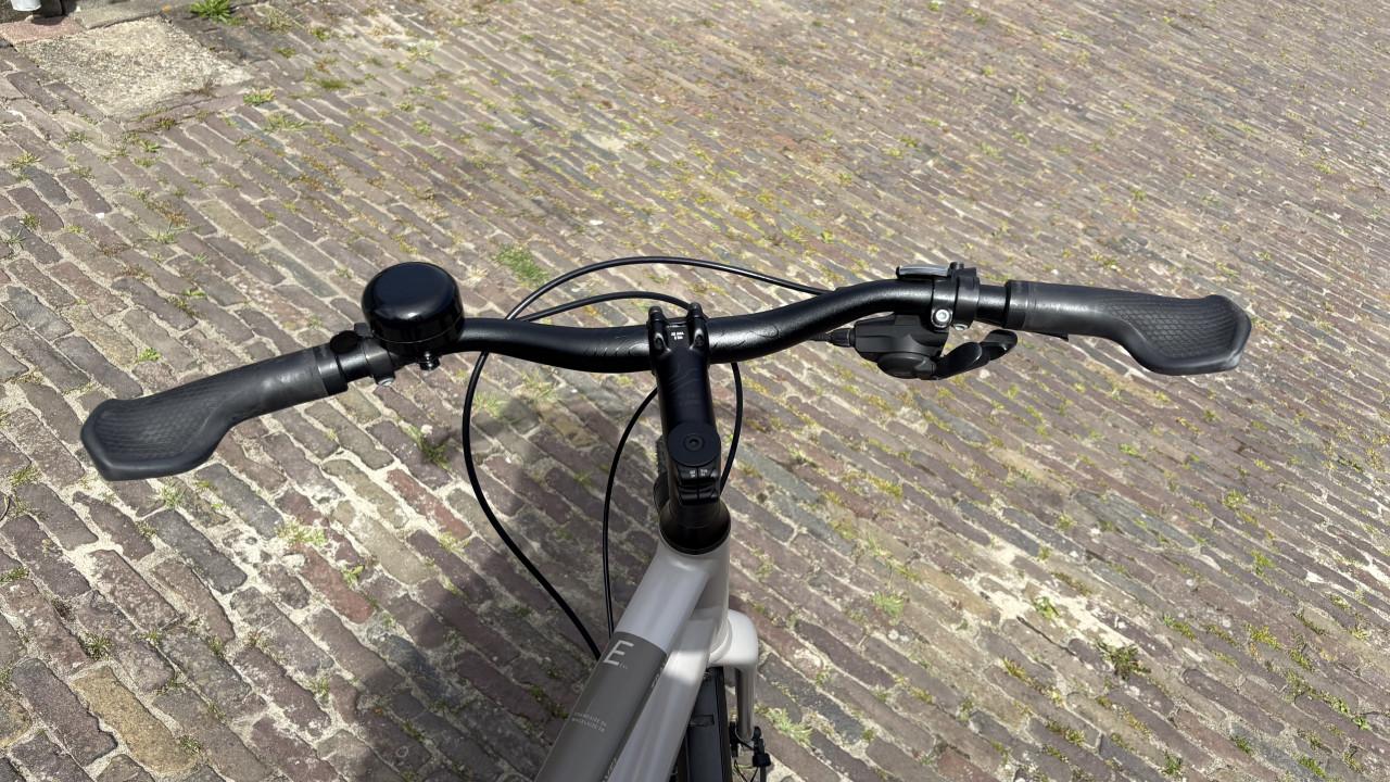 Fiets Cube travel EXC maat 54