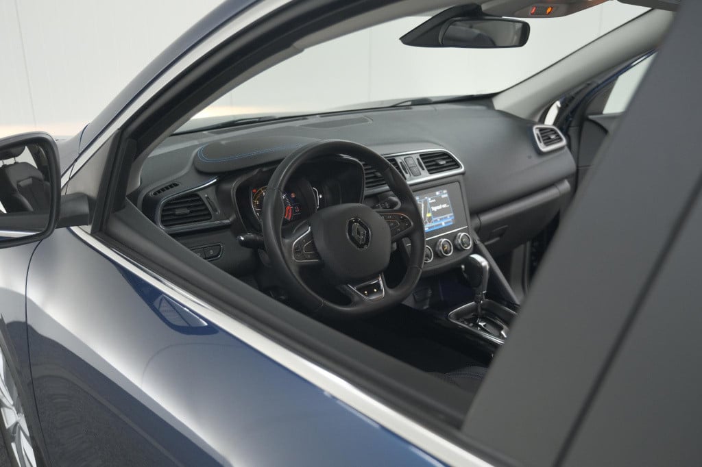 Renault Kadjar tce 140 business | camera | apple carplay | navigatie | park