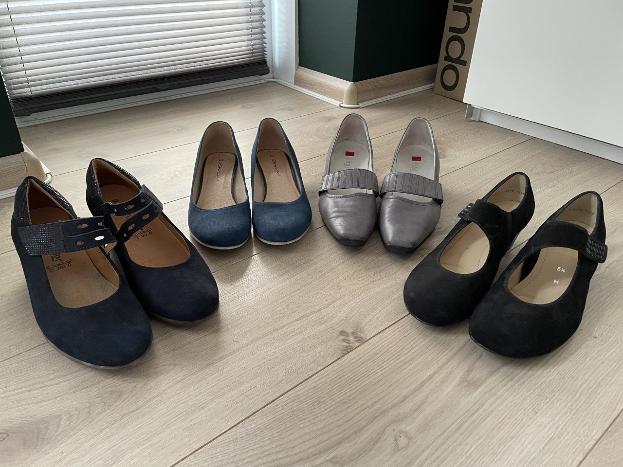 Nieuwe leren pumps maat 39.