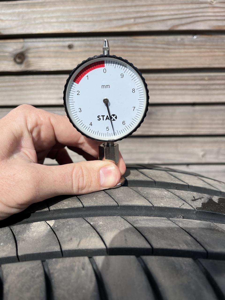 4x Michelin Primacy 3 Zomerbanden 215/55 R17