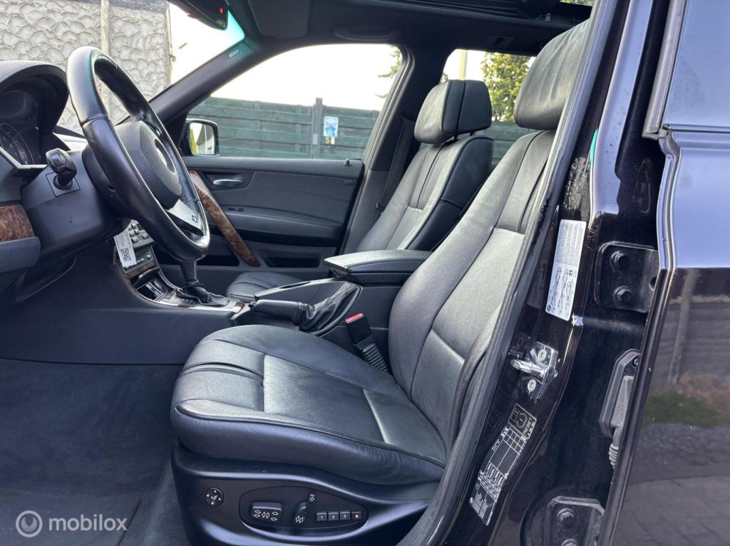 BMW X3 xdrive25i high executive