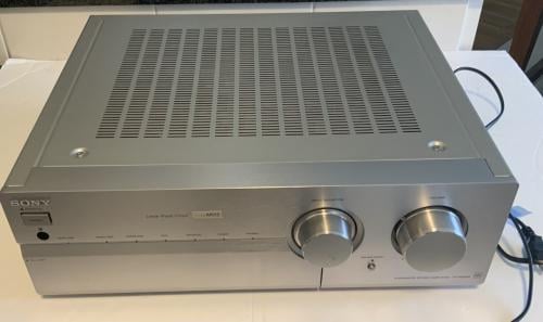 SONY TA-FB 940R QS versterker
