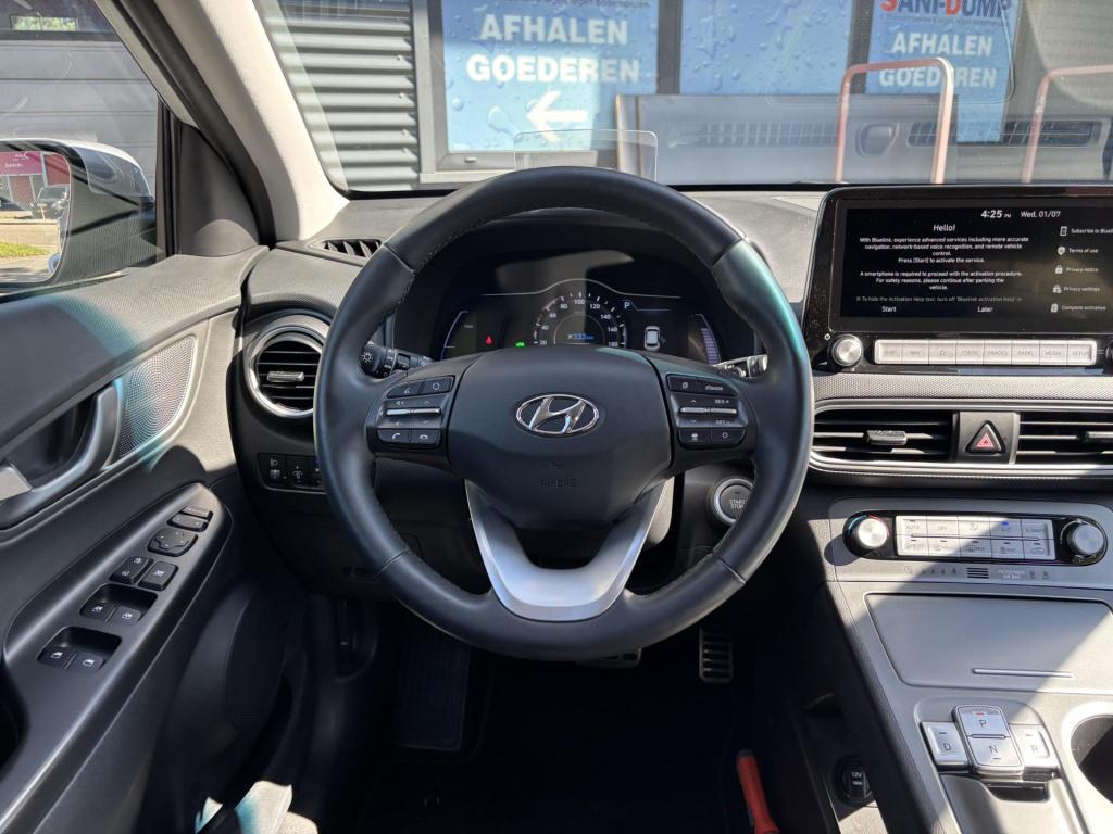 Hyundai Kona ev limited 64 kwh