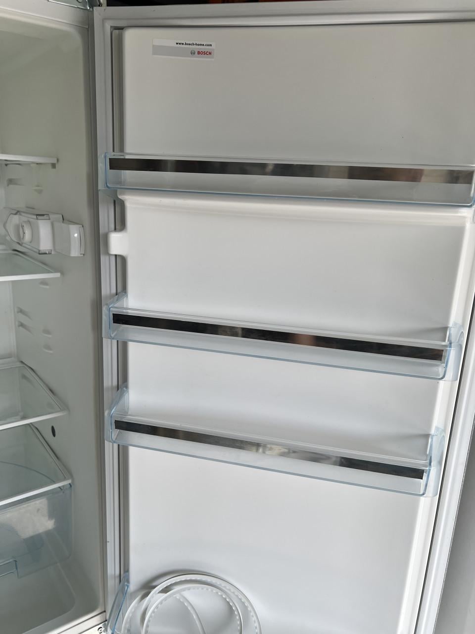 Als nieuwe Bosch inbouw koel vries combinatie Koelkast vriezer 177x54 cm.