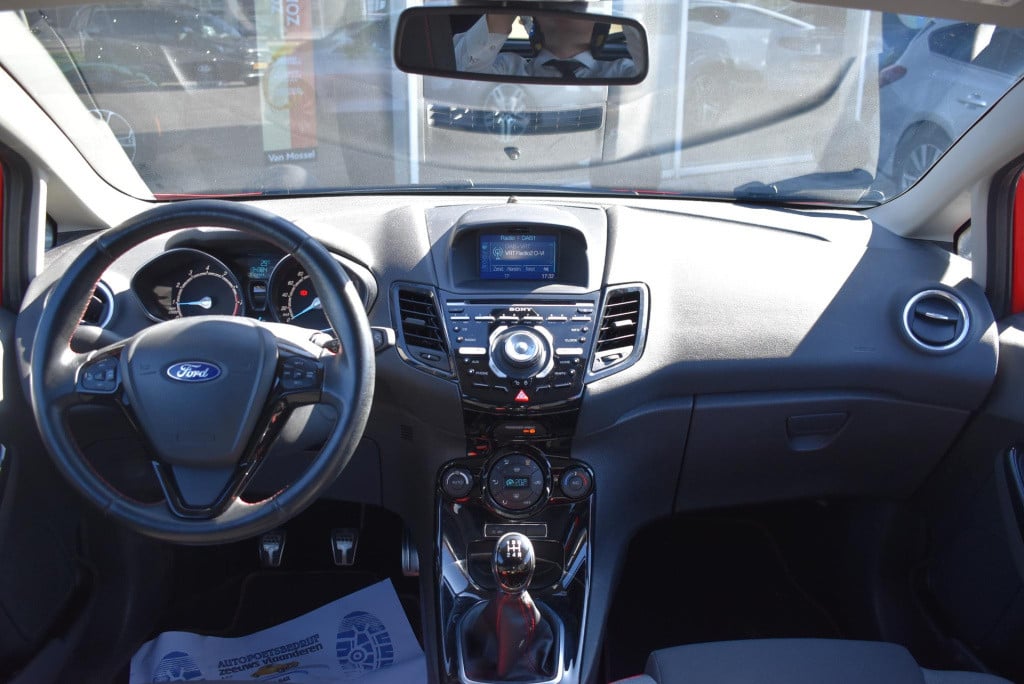 Ford Fiesta 1.0 ecoboost red edition | 140 pk| voorzien van nieuwe distribu