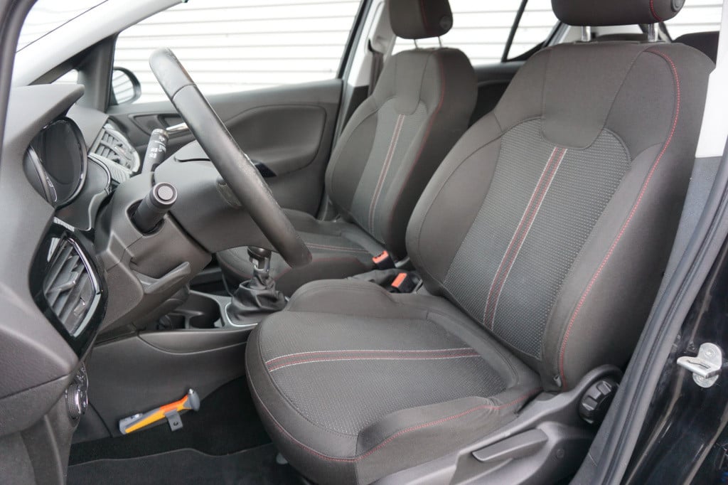 Opel Corsa 1.4 online edition airco / cruise / carplay / elektr. ramen / na
