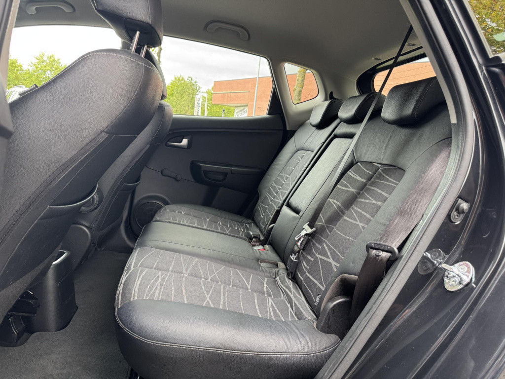 Kia Venga 1.4 cvvt dynamicplusline | trekhaak | navigatie | camera | cruise