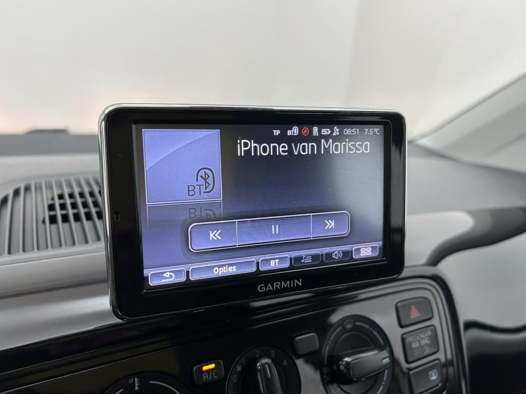 Volkswagen UP! occasion 1.0 move up! bluemotion | wit | tweedehands volkswa