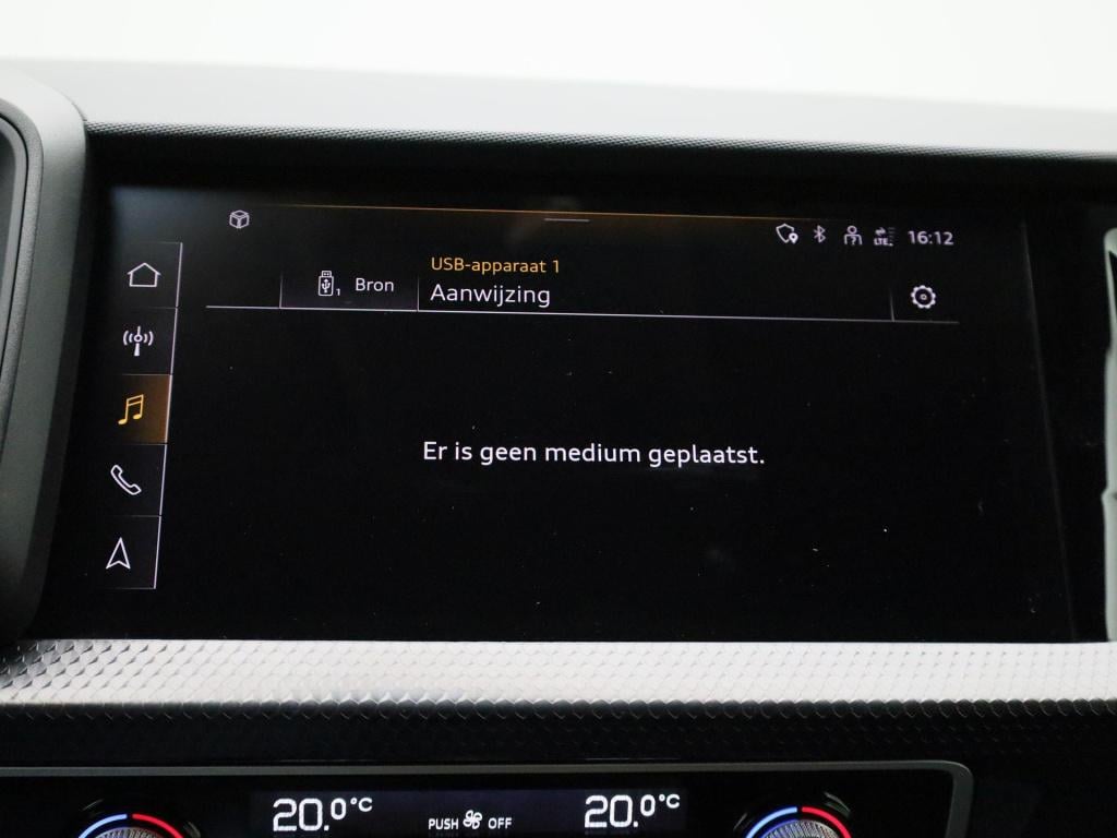 Audi A1 Sportback 1.0 25 tfsi 70kw attraction | virtual cockpit | apple car