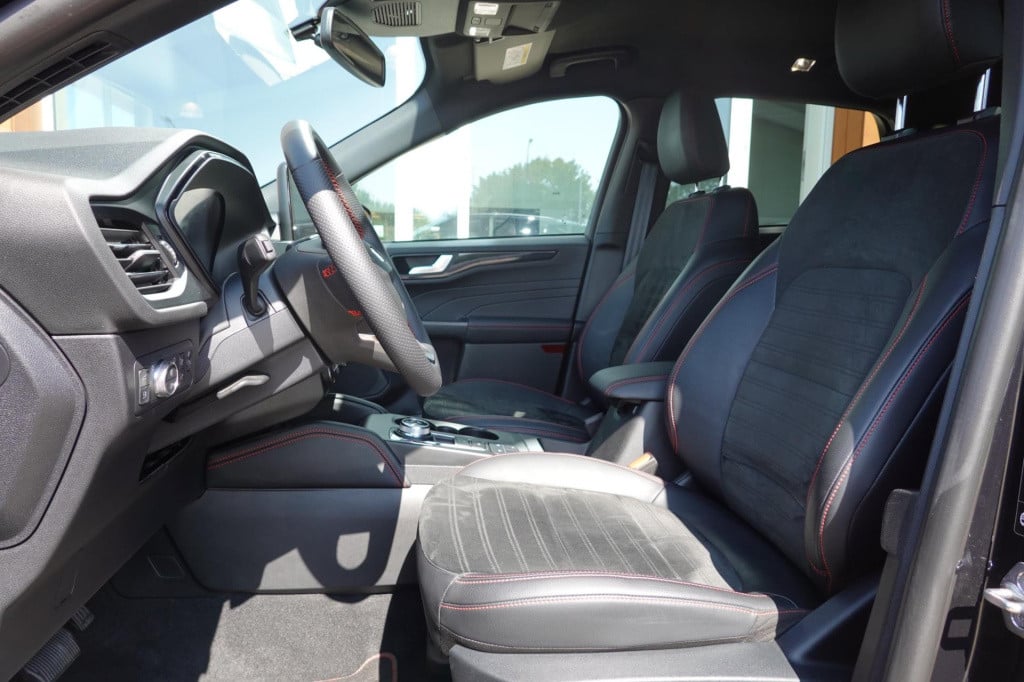 Ford Kuga 2.5 phev st-line