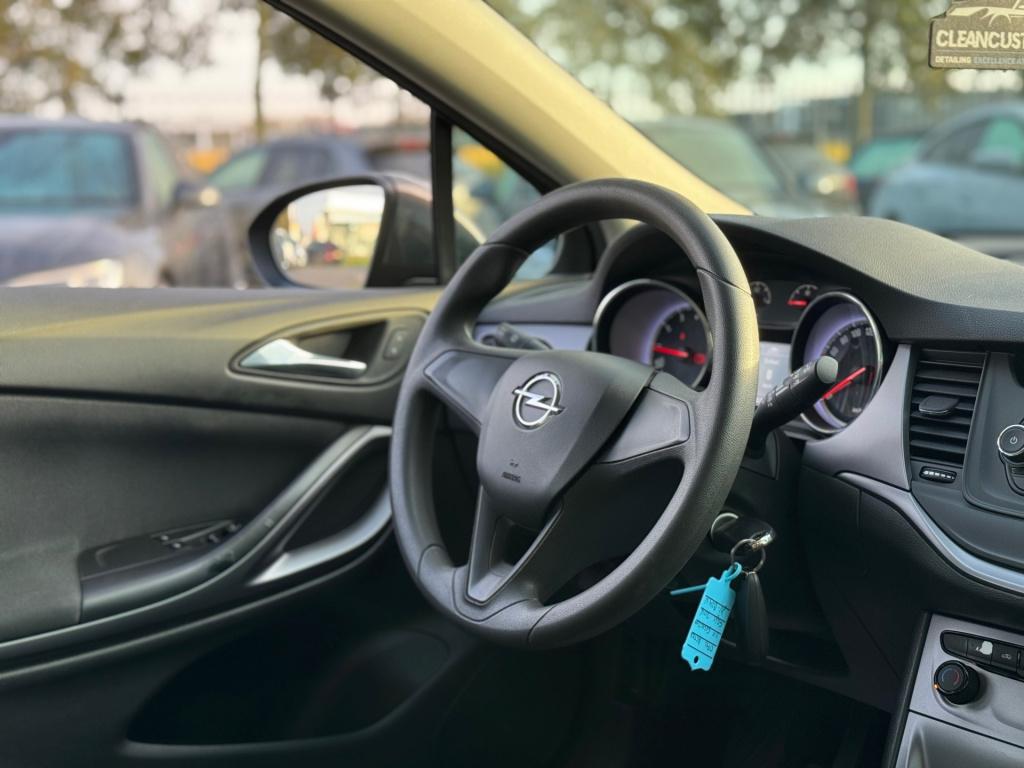 Opel Astra 1.0 selection * nap * airco * 17 inch