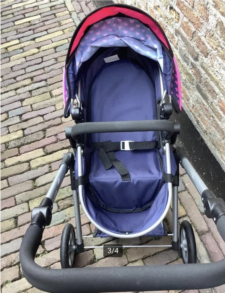 Poppenwagen