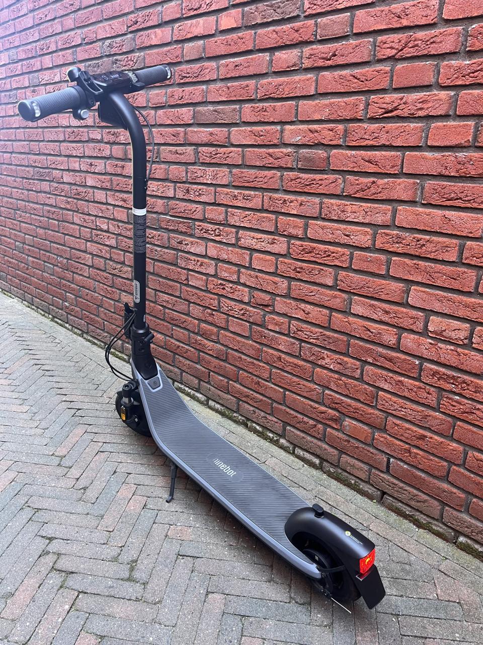 Ninebot Pro - electrische step - zo goed als nieuw