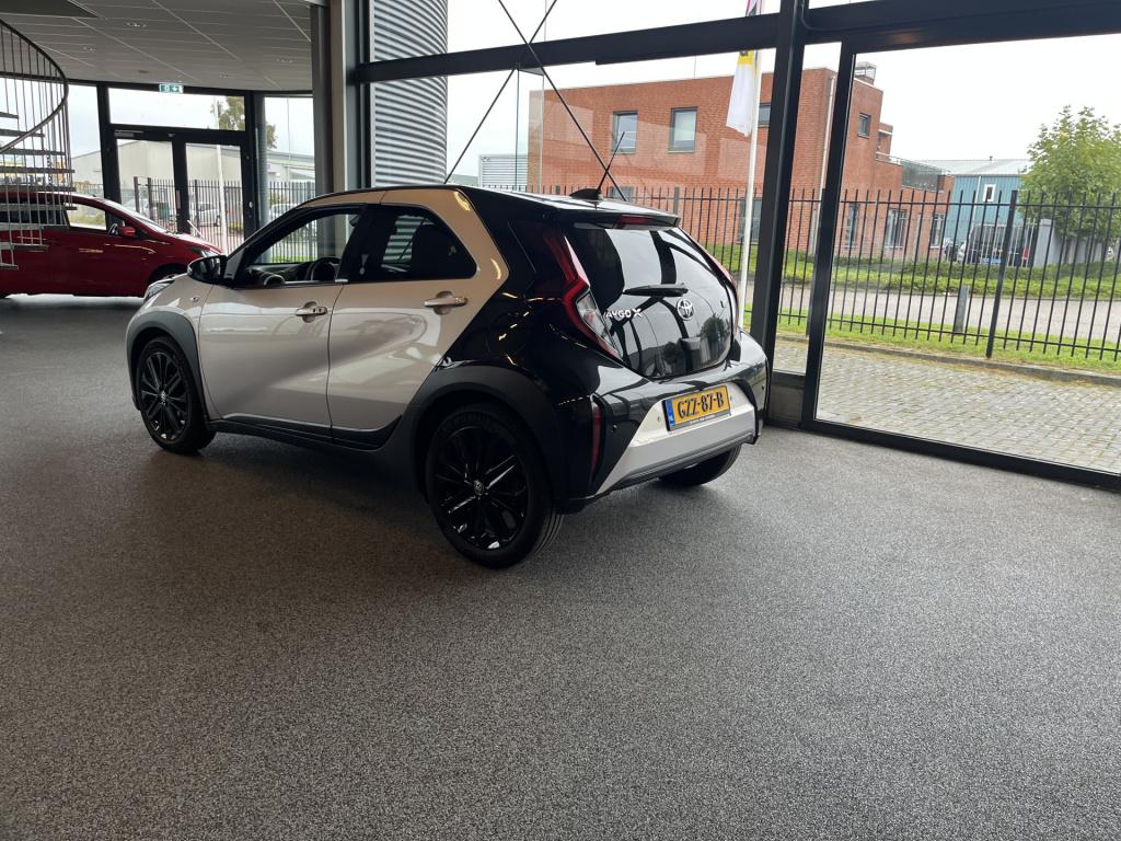 Toyota Aygo X 1.0 vvt-i mt jbl