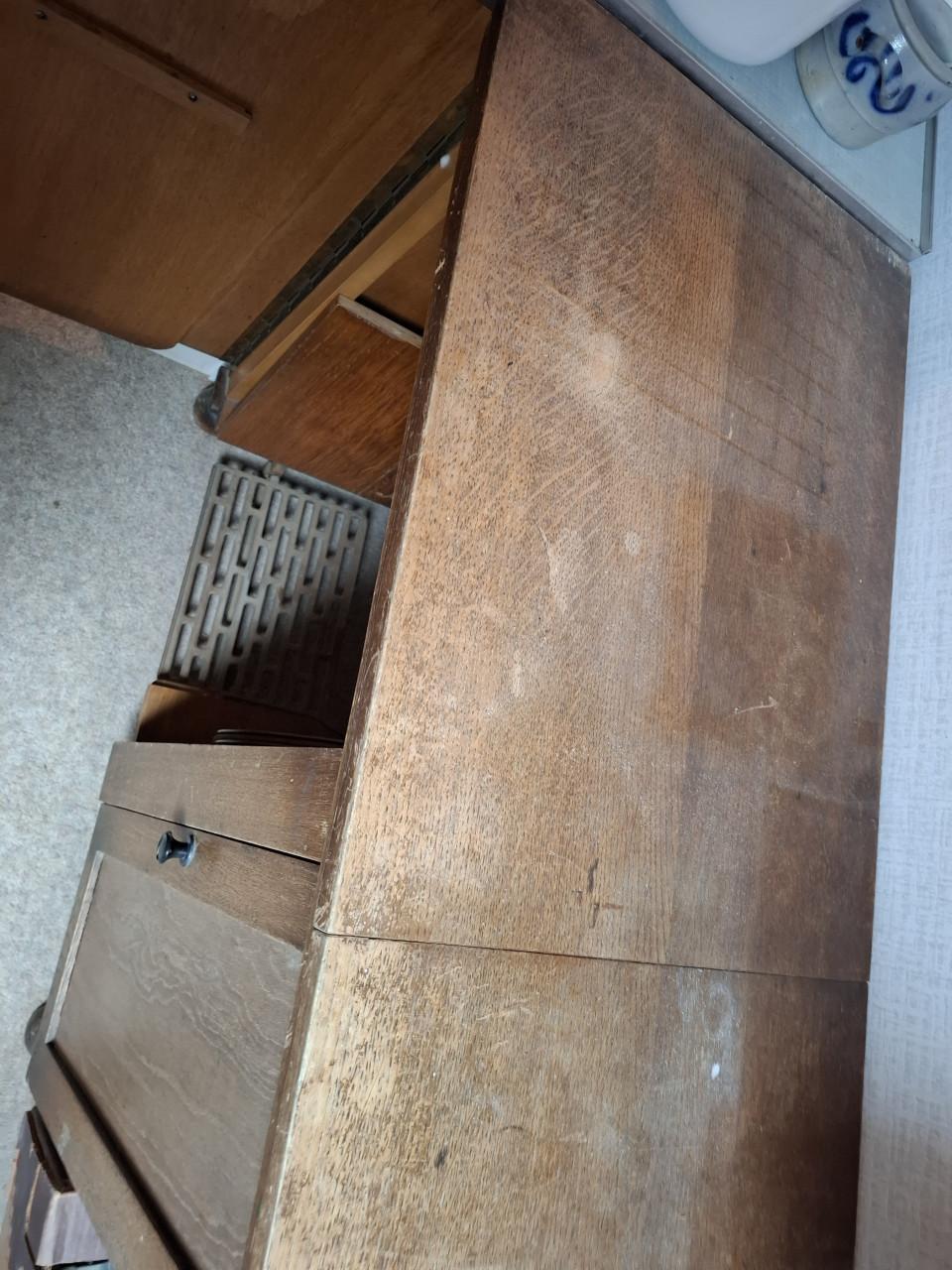 Meister trapnaaimachine in kast.