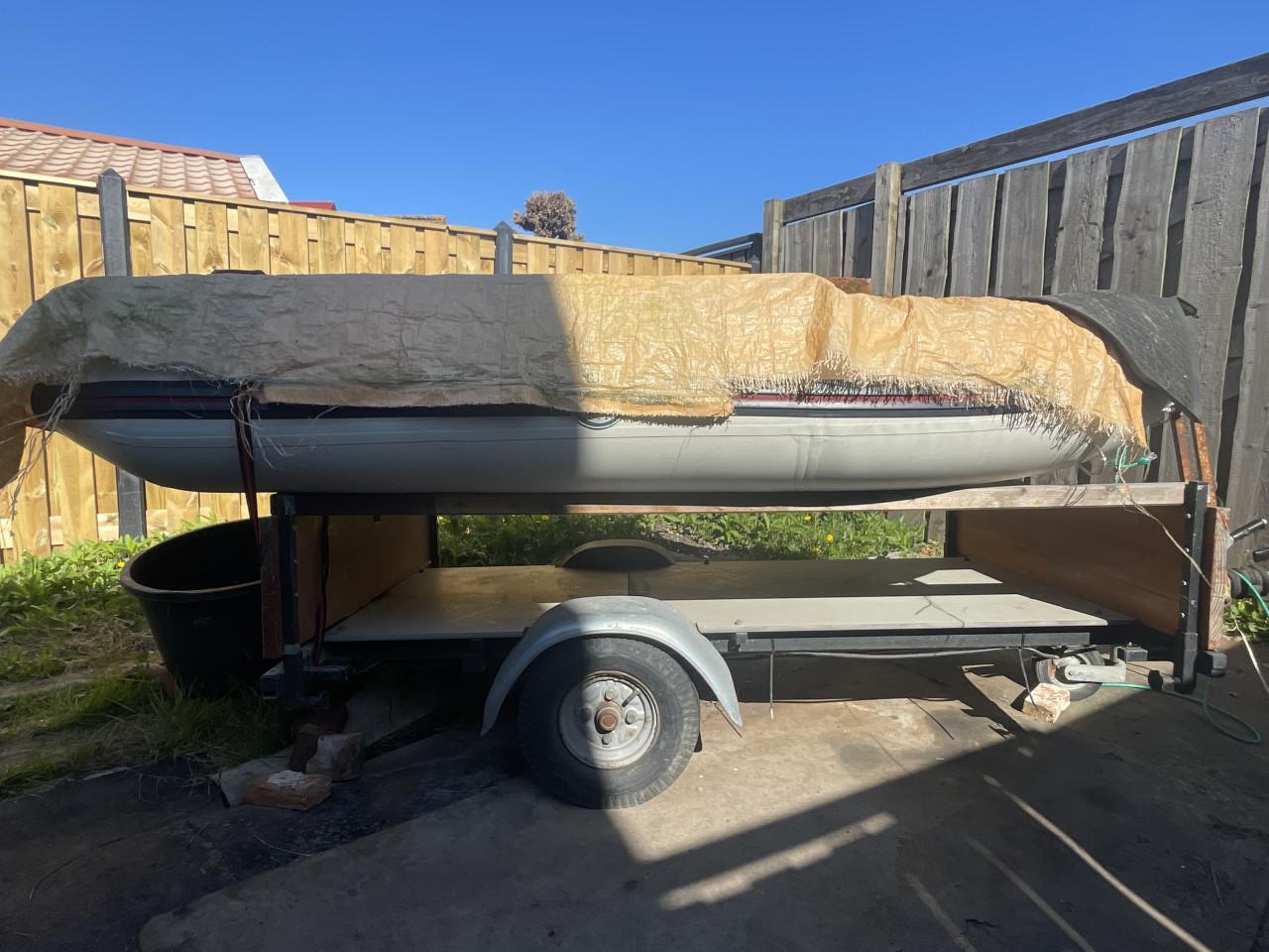 Rubberboot YAM 265 op trailer, Suzuki 6pk+tank, vaarklaar!