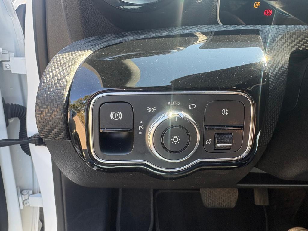 Mercedes-Benz A-Klasse 200 business solution