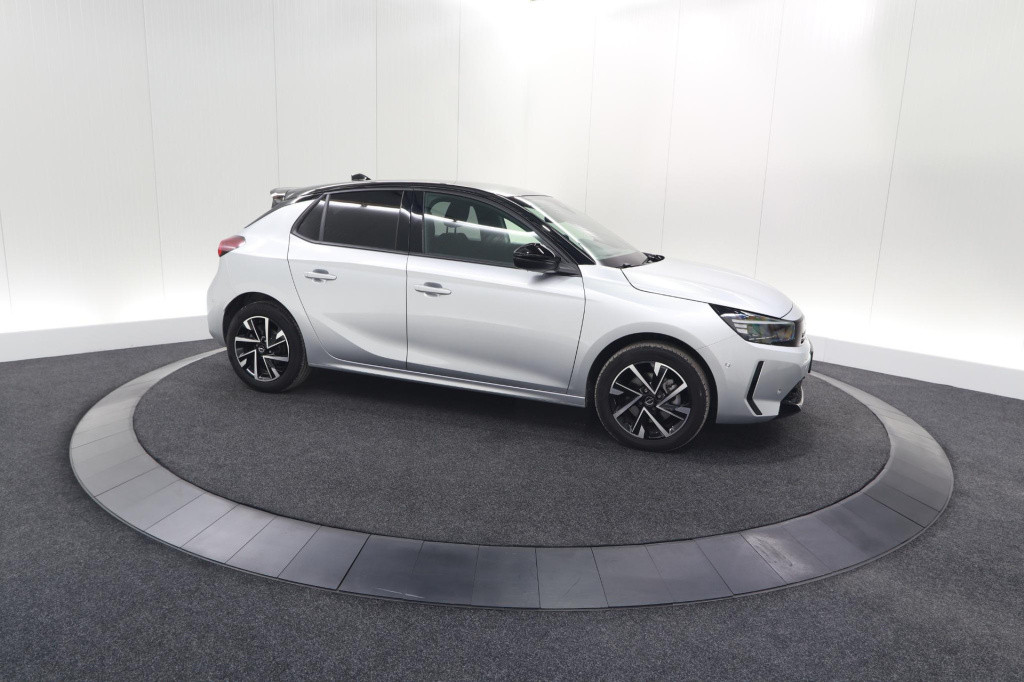 Opel Corsa 130 eat8 gs line | camera | navigatie | apple carplay | parkeers