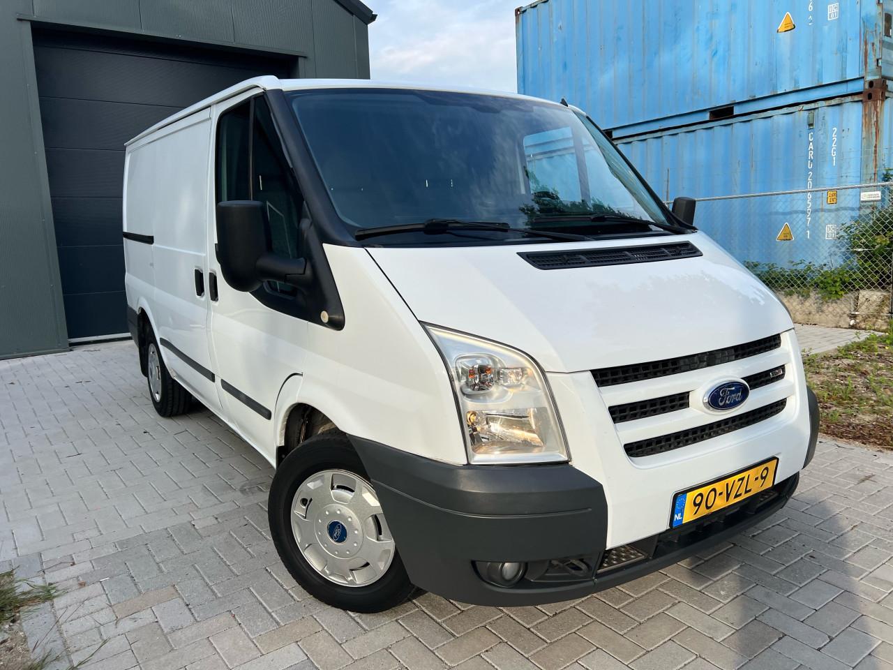 Ford Transit 260S 2.2TDCi 110.899KM Nap