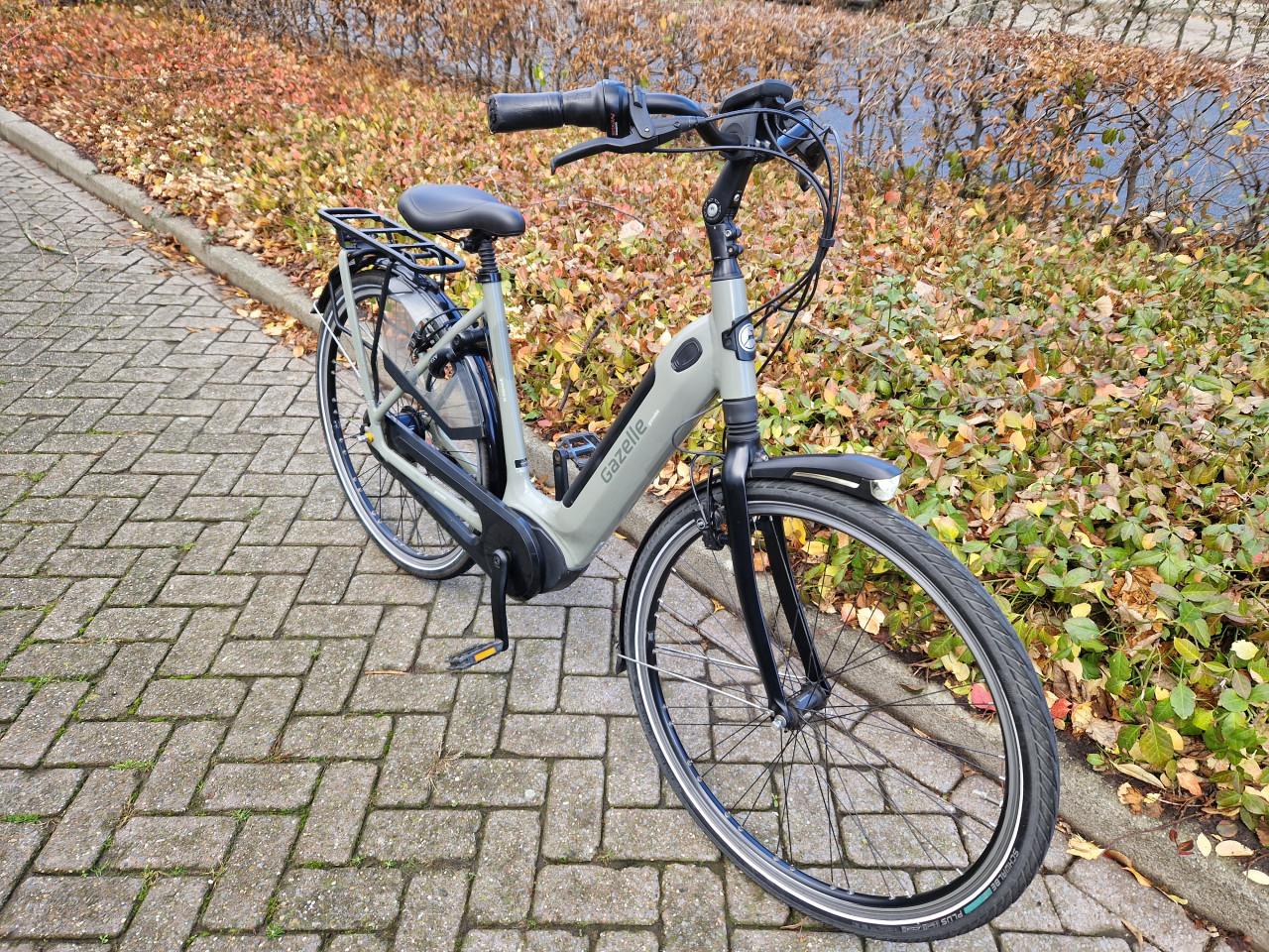 Keurig nette Gazelle Grenoble met Bosch middenmotor en 500WH accu