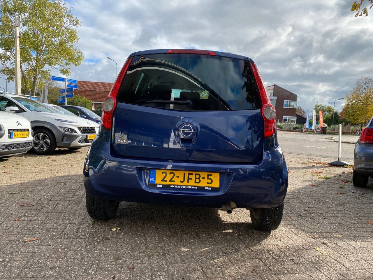Te koop: Opel Agila – Compact, Comfortabel en Betrouwbaar!