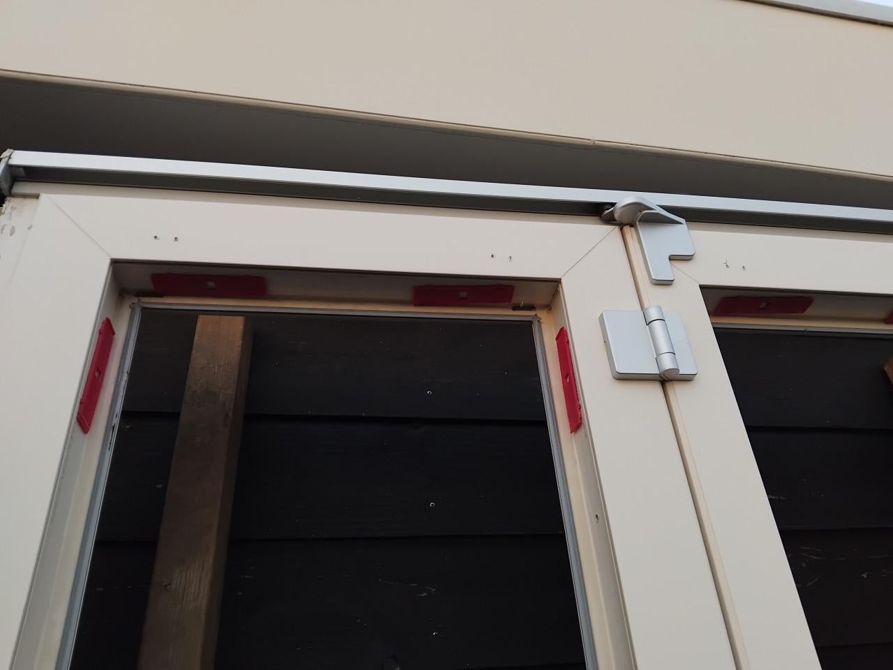 Kozijn harmonicadeur kunstof ral 9001
