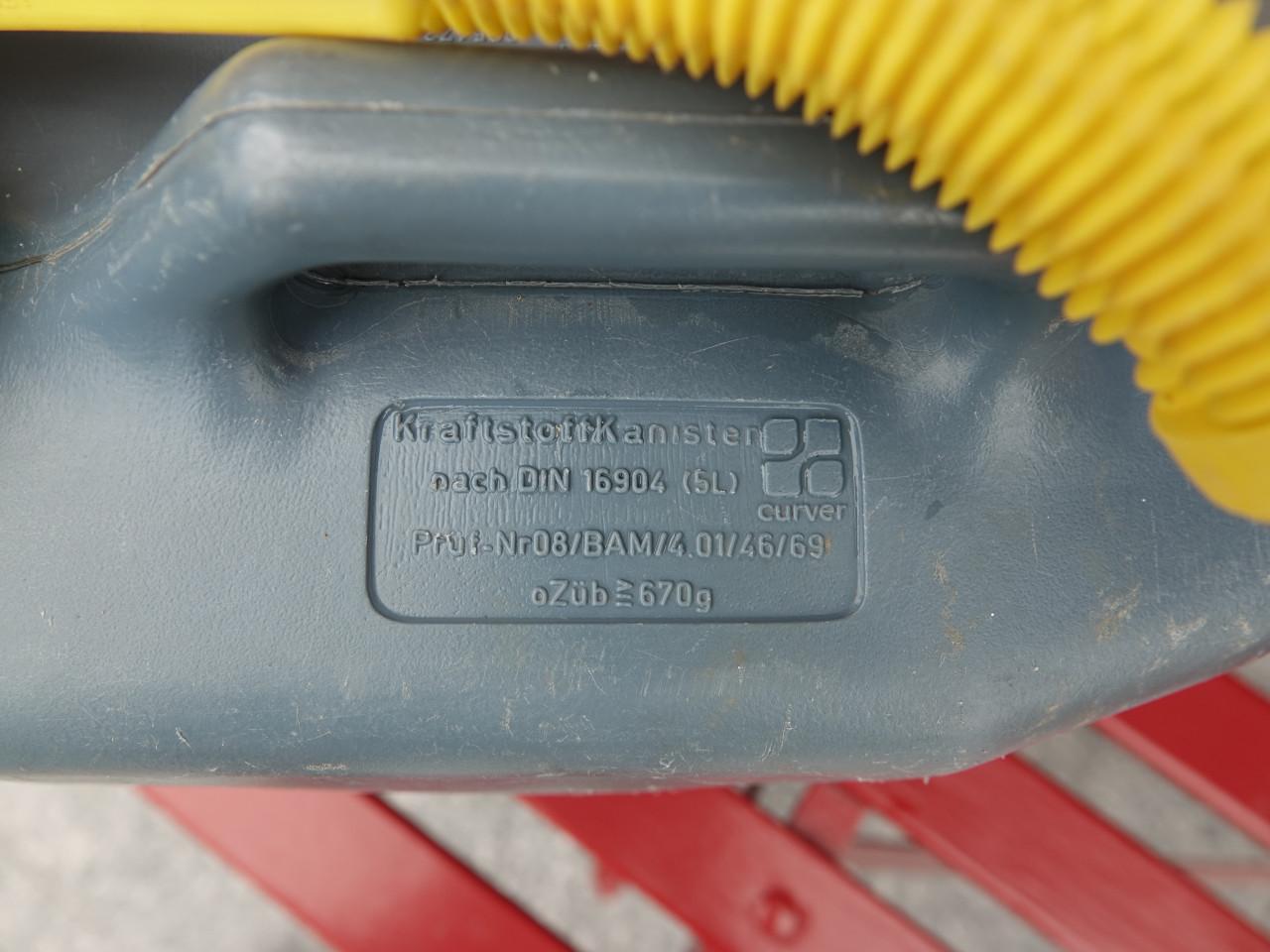 Jerrycan Curver 5 l, voldoet aan de norm voor brandstof