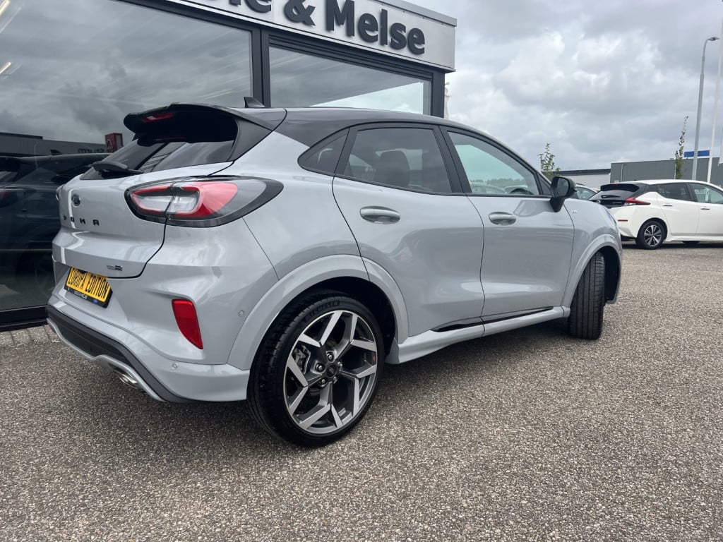 Ford Puma 1.0i ecoboost hybrid 155pk st-line x , winterpack , b&o audio , ,