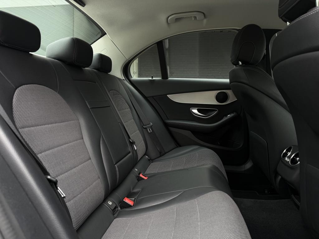 Mercedes-Benz C-Klasse 180 prestige - zeer verzorgd en goed onderhouden -